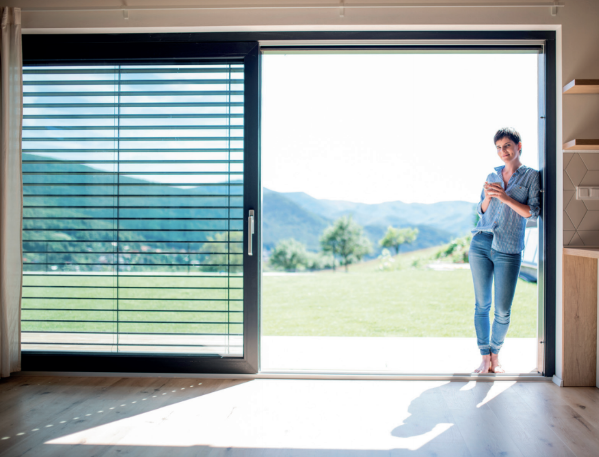 128 Sliding Door